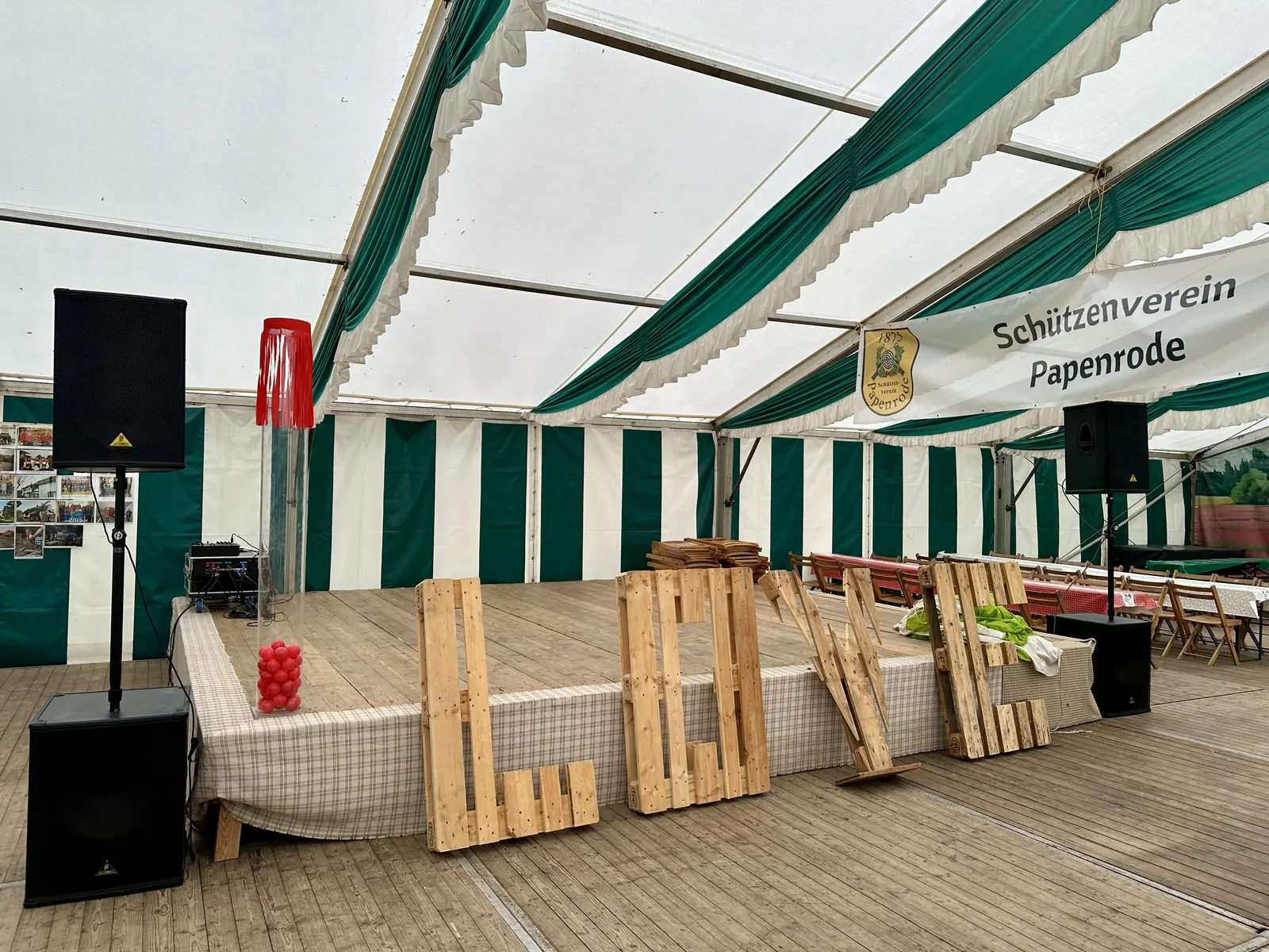 Beschallung im Festzelt beim Schützenfest Papenrode